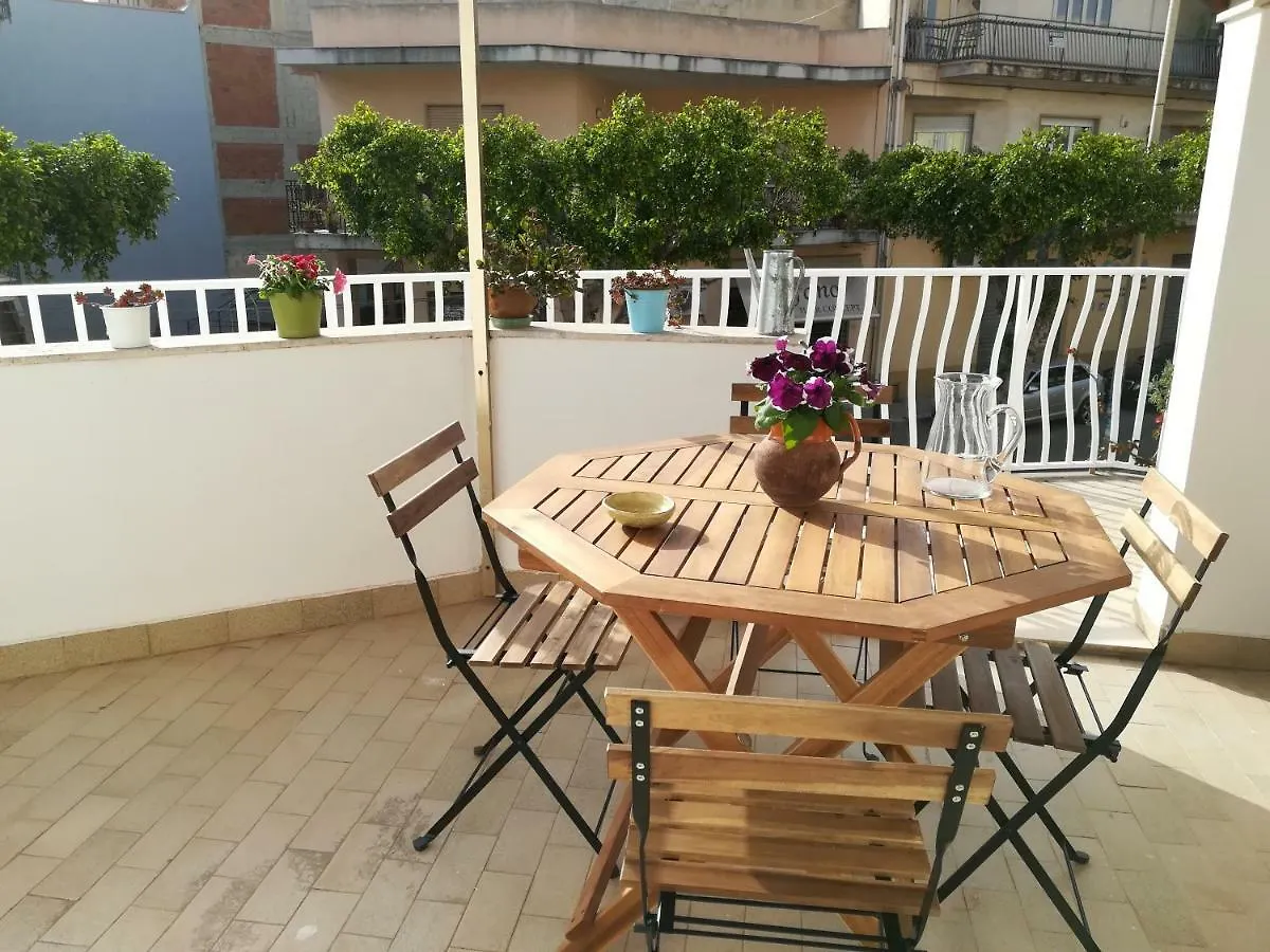 Case Degli Avi, Camere Nel Borgo Marinaro Pozzallo 0*,  Italy