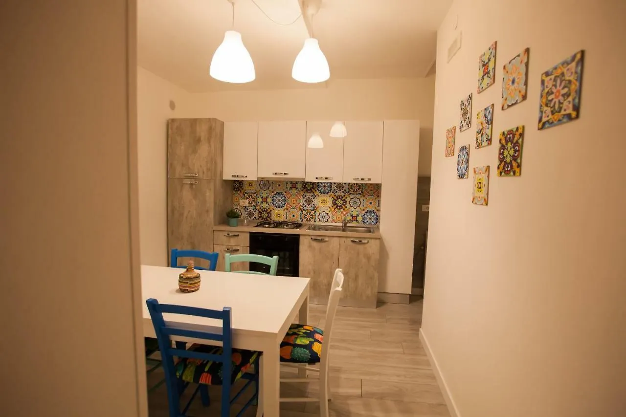 Holiday home Case Degli Avi, Camere Nel Borgo Marinaro Pozzallo Italy